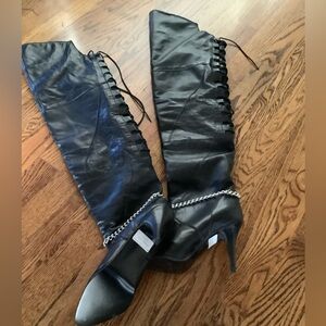Leather moto boots